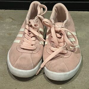 Adidas Women's Pink Sneakers size 6